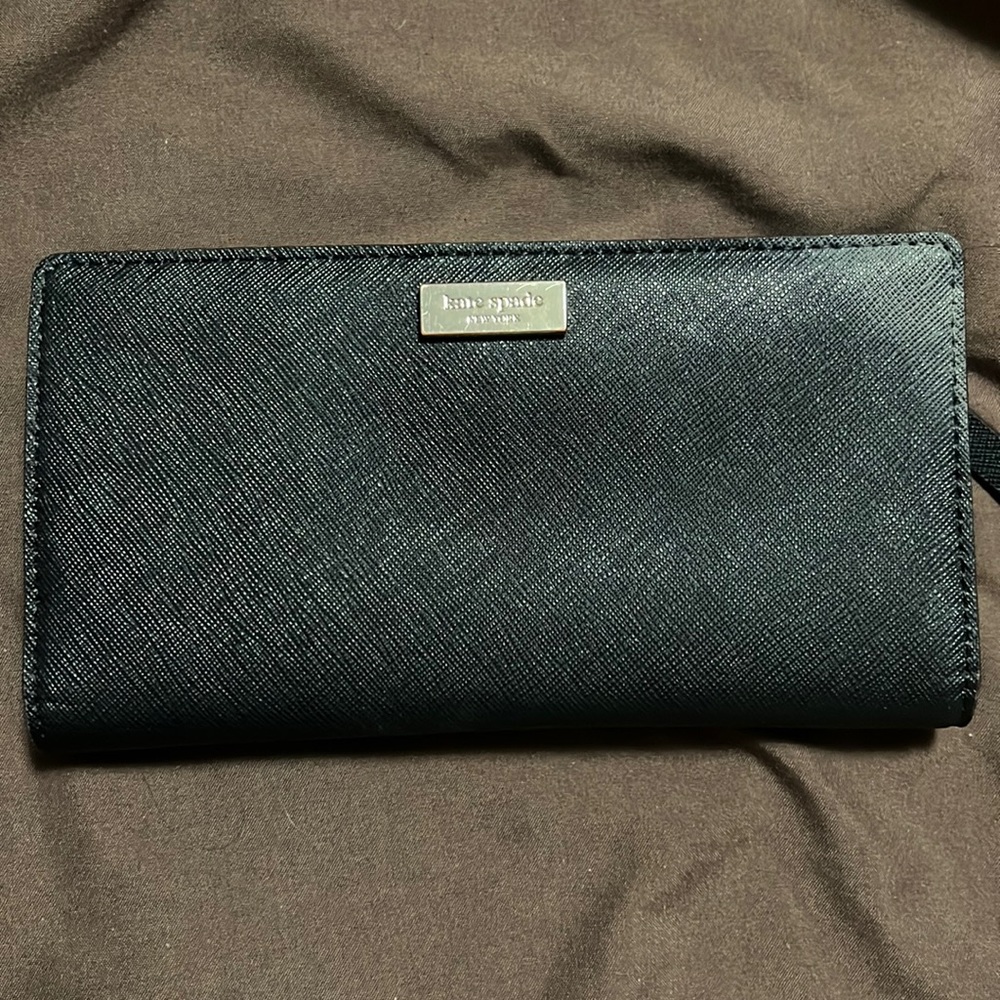 kate spade bifold wallet